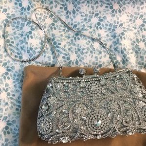 Evening metal crystal rhinestone clutch bridal